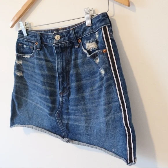 Abercrombie & Fitch Natural Rise Denim A-Line Skirt size 28 / 6 - Picture 2 of 7